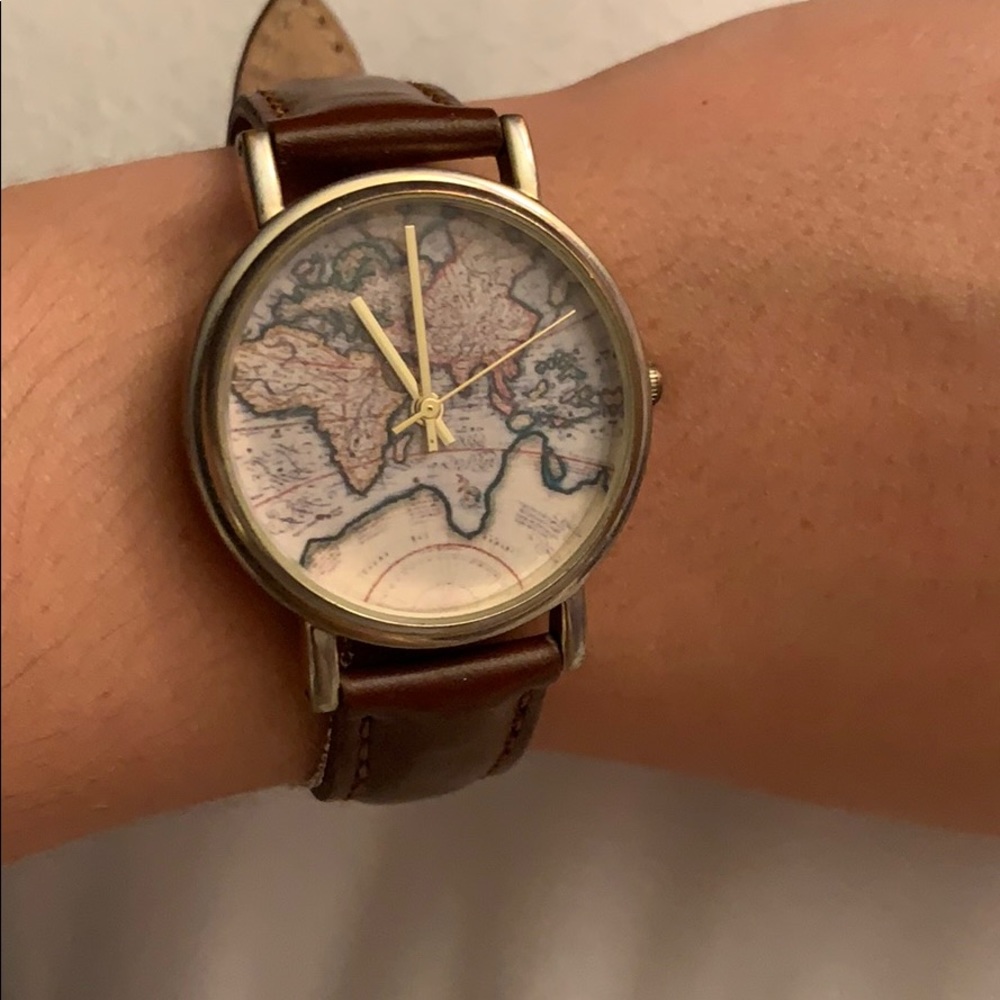 Map watch - Picture 2 of 4